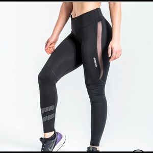 ECO33 TECH PANTS
Women’s Cool Jade™ Compression Pants XS